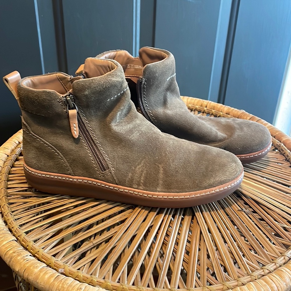 Clarks boot